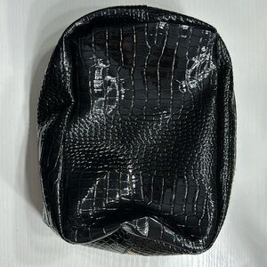 Small, black, bag. Gold detail. Crocodile/snakeskin style